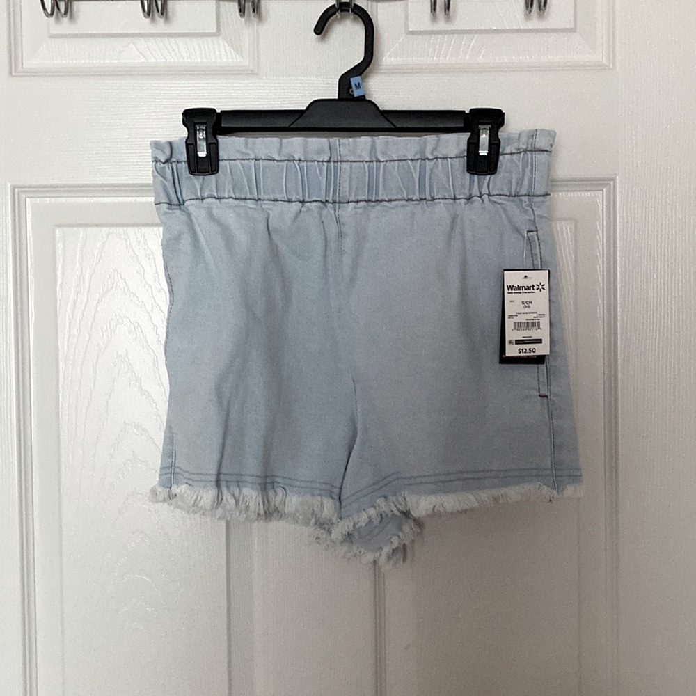 Fringe jean shorts